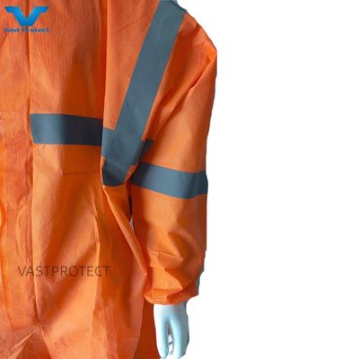 OEM Accepted Nonwoven Dispossable Tyvek Coveralls with Reflective Tape within En14126